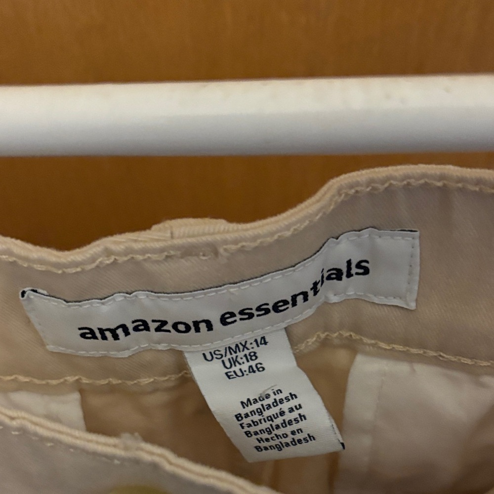Amazon Essentials Women's Beige Chinos - Picture 4 of 4